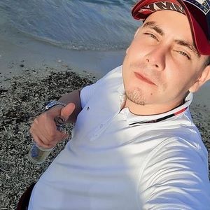 Meet your Posher, Ember